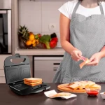 Black+Decker BXSA753E čierna, nerez / Sendvičovač / 750 W / 2 sendviče (ES9680140B)