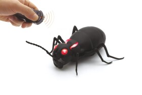 Brouk RC na dálkové ovládání 13 cm, Wiky RC, W007644