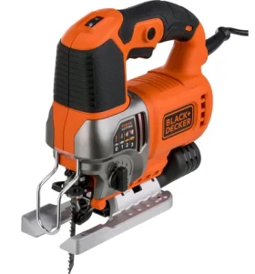 BlackDecker BES610K / Priamočiara píla / 650W / Zdvih 19 mm / až 3100 zdvihov-min / Hĺbka rezu 90 mm (BES610K)