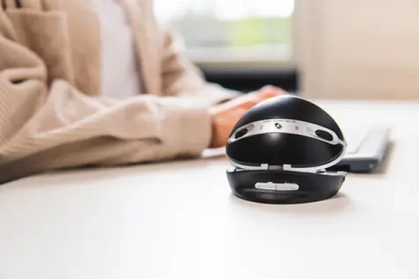 BakkerElkhuizen Oyster Mouse čierna, strieborná / Ergonomická myš / RF Wireless / vertikálna / 5 tlačidiel (BNEOYMW)