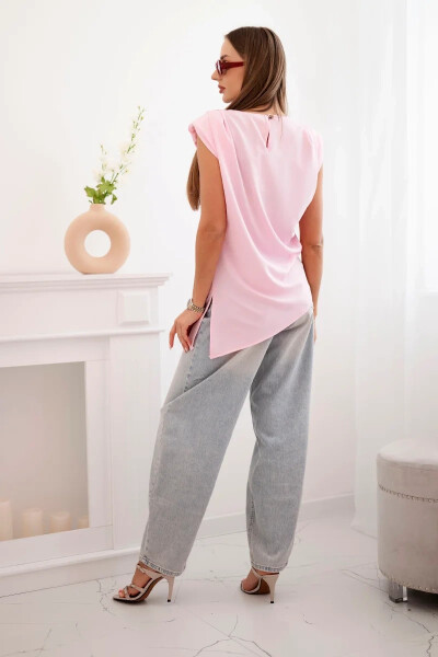 Elegantná blúzka s volánikmi a asymetrickým strihom Candy pink UNI