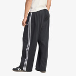 Kalhoty adidas Oversized Track Trousers Black M