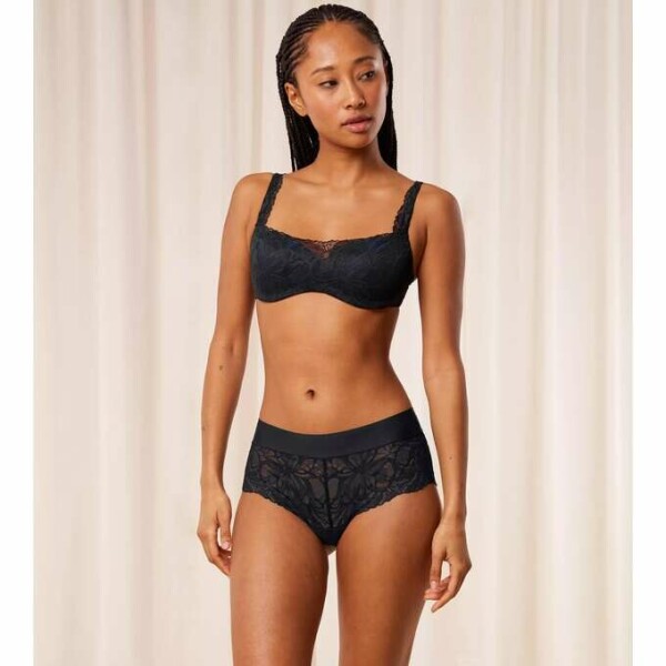 Dámske body Make-Up Illusion Lace Shorty - Triumph coffee sugar (3091) 0038