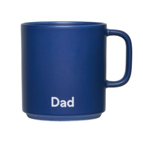 DESIGN LETTERS Porcelánový hrnček Dad Blue 300 ml