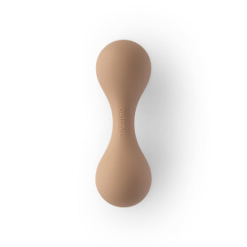Mushie silikónová hrkálka, Natural