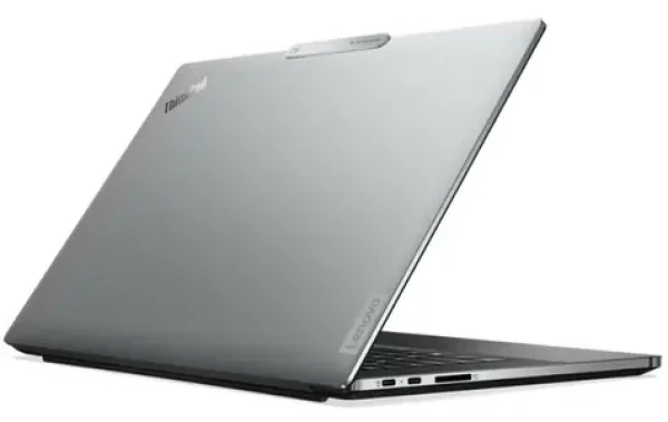 Lenovo ThinkPad Z16 G2 sivá / 16" WQUXGA T / RYZEN 7 PRO 7840HS 3.8GHz / 32GB / 1TB SSD / Radeon RX6550M 4GB / W11P (21JX0018CK)