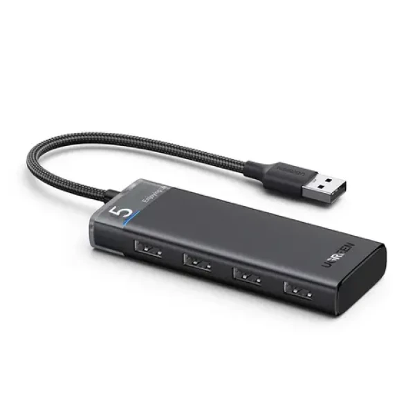 Ugreen CM653 HUB so 4 USB-A portami a napájacím káblom čierna / 4X USB-A (15548)