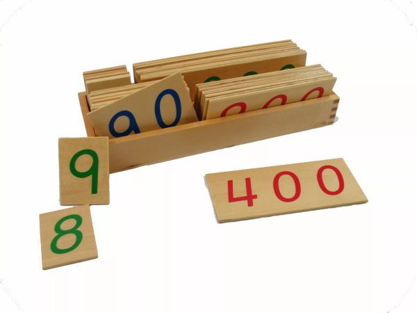 Moyo Montessori Moyo Montessori Veľké drevené karty s číslami 1-9000