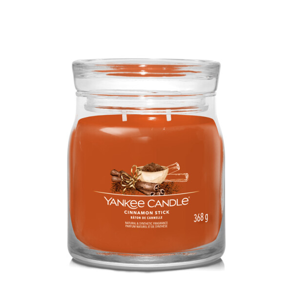 Yankee Candle Signature Cinnamon Stick stredný pohár 368g / doba horenia až: 50 h (5038581125046)