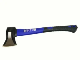 GEKO Sekera 1 kg / drevená násada / prvky sklolaminátu (G72231)
