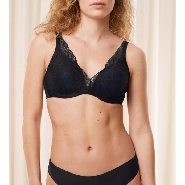 Dámska čipkovaná podprsenka Body Make-Up Illusion WP - Triumph černá (0004) 075F