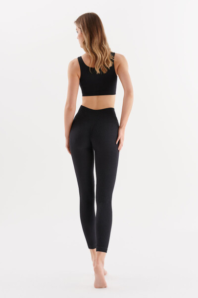 Dámske legíny SEAMLESS LEGGINGS RIB černá