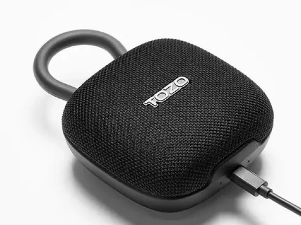 TOZO SoundGO čierna / Bezdrôtový reproduktor / 10W / Bluetooth 5.4 / IPX5 / 20h (ACHFTZSOGO010)