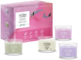 Yankee Candle Darčeková sada 4 sklenených votívnych sviečok 2026 / Wild Orchid, Sage Citrus, Lemon Lavender, Vanilla Cupc