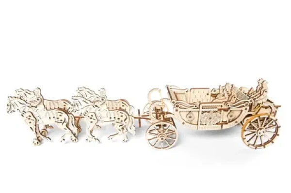 Ugears 3D drevené mechanické puzzle Kráľovský kočiar