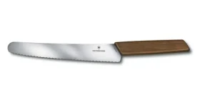 VICTORINOX Swiss Modern Nôž na chlieb 22 cm s drevenou rukoväťou (6.9070.22WG)