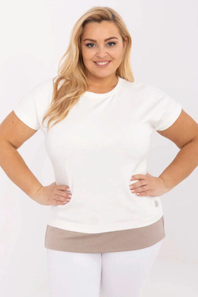 Plus size blúzka model 212672 Relevantnosť universal