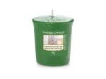 Yankee Candle Shimmering Christmas Tree vonná sviečka votívna 49g / doba horenia: až 15h (5038581154336)