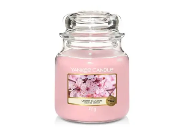 Yankee Candle Cherry Blossom stredný pohár 411g / doba horenia až: 75 h (5038581009162)