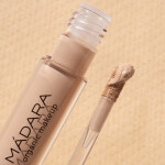 MÁDARA Rozjasňujúci korektor (The Concealer) ml