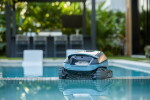 Robotický bazénový vysávač Maytronics Dolphin EON 120d