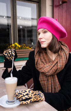 Baret Art Of Polo 23339 Selsey dámske fuchsie 55-60 cm