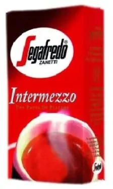 Segafredo Intermezzo 250 g / Mletá káva / 60% Arabica 40% Robusta / Vákuové balenie (8003410344315)
