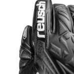 Reusch Attrakt Resist Brankárske rukavice 5570615 7700 10,5