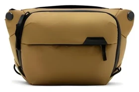 Peak Design Everyday Sling 3L v2 Coyote / Taška cez rameno / 3 l (BEDS-3-CY-3)
