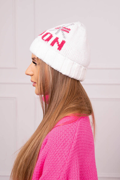 Dámská čepice London model 18752271 bílá UNI - K-Fashion
