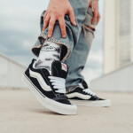 Tenisky Vans Knu Skool Black/ True White EUR 44.5