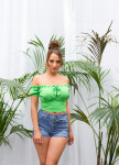 Sexy Koucla Off-Shoulder crop top green Einheitsgroesse