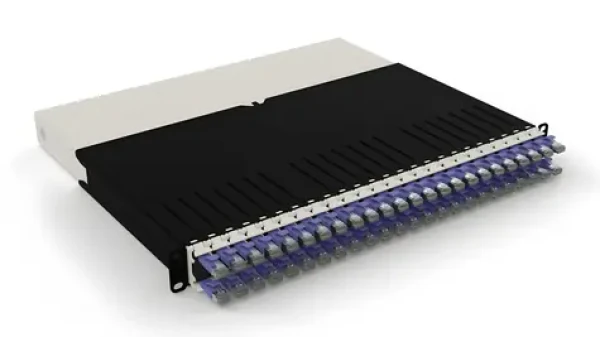 Patchbox ONE 8RU fialová / Organizér sieťových káblov / STP / Cat6A / RJ-45 / 0,8 m / PoE (PONEX8STPVI)