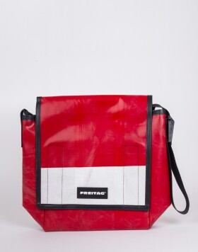FREITAG F21 Nightclub
