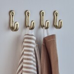 House Doctor Kovové háčiky Brass Finish – set 4 ks