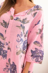 Dámske bavlnené šaty s kvetinovým vzorom a 3/4 rukávmi svetloružovej farby UNI