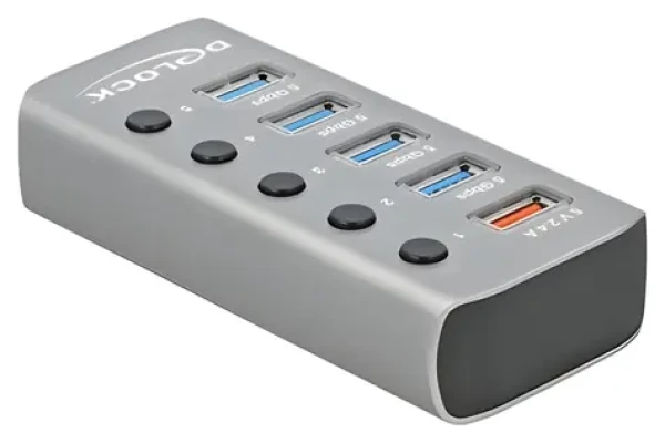 DeLock 63262 / USB hub / 4× USB-A + 1× rýchlonabíjací Port / USB 3.2 Gen 1 / kovový (63262)