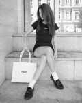 Vilgain Women's Fitted Logotype Tee – S black