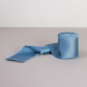 Bella Rose Saténová stuha 4 cm – Duck Blue (4,5 m)