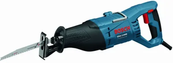 BOSCH PSA 700 E / Píla chvostovka / 710W / Zdvih 20 mm / 230V (06033A7020)