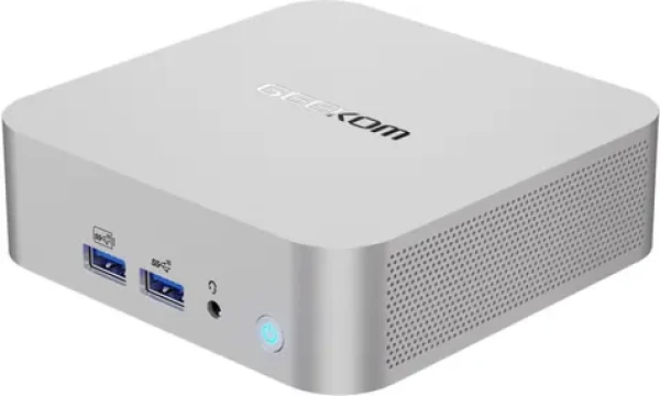 GEEKOM A8 strieborná / AMD RYZEN 9 8945HS 4GHz / 32GB DDR5 / 1TB SSD / Radeon 780M / W11P (GMA8R98945HS-321T-EU)