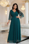 654-1 Dlhé lesklé plus size šaty s výstrihom a priehľadnými rukávmi - fľaškovo zelené UNI