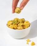 Vilgain Syrové chrumky – Cibuľa, cesnak a petržlen 50 g