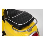 Mamido Detský elektrický skúter Vespa ROMA žltý