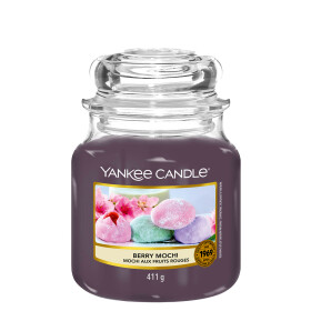 Yankee Candle Berry Mochi stredný pohár 411g / doba horenia až: 75 h (5038581134093)