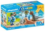 Playmobil® My Life 71448 Kŕmenie zvierat