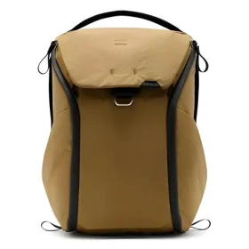 Peak Design Everyday Backpack 20L v2 piesková / Batoh na fotoaparát / objem 20 litrov / rozmery 30x56.5x21 cm (BEDB-20-CY-3)