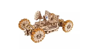 Ugears 3D drevené mechanické puzzle NASA, Lunárne vozítko