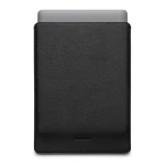 Woolnut Leather Sleeve púzdro pre Macbook Pro/Air 13 čierna (7350070360102)