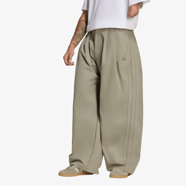 Kalhoty adidas Triple Pleated Pants Silver Pebble 33